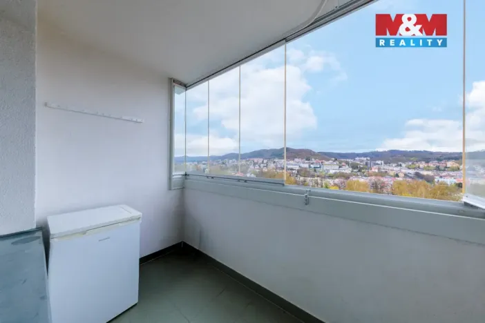 Prodej bytu 2+1, Karlovy Vary - Bohatice, Ostrovská, 68 m2