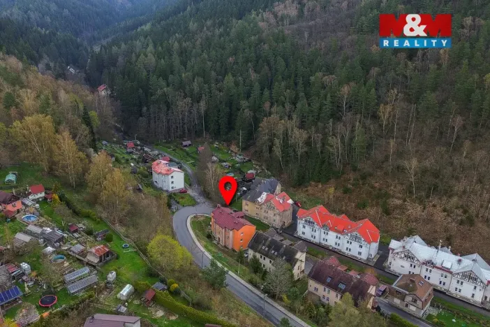 Prodej bytu 3+1, Oloví - Hory, 74 m2