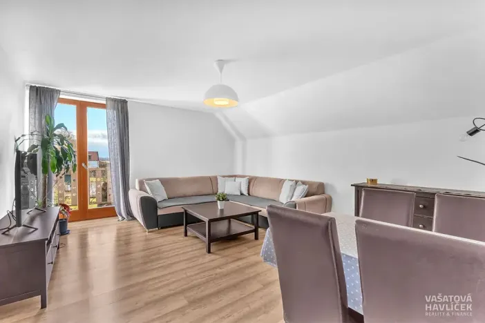 Prodej rodinného domu, Vysoká nad Labem, 280 m2