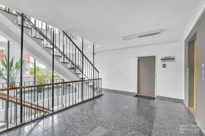 Pronájem kanceláře, Hradec Králové, Akademika Heyrovského, 30 m2