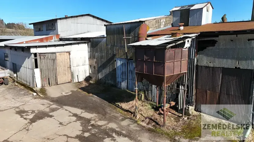 Prodej zemědělského objektu, Třebihošť, 1070 m2