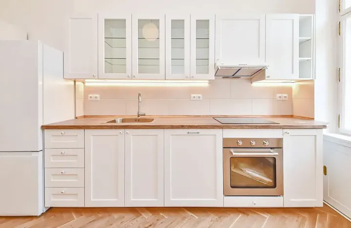 Pronájem bytu 3+1, Praha - Malá Strana, Karmelitská, 95 m2