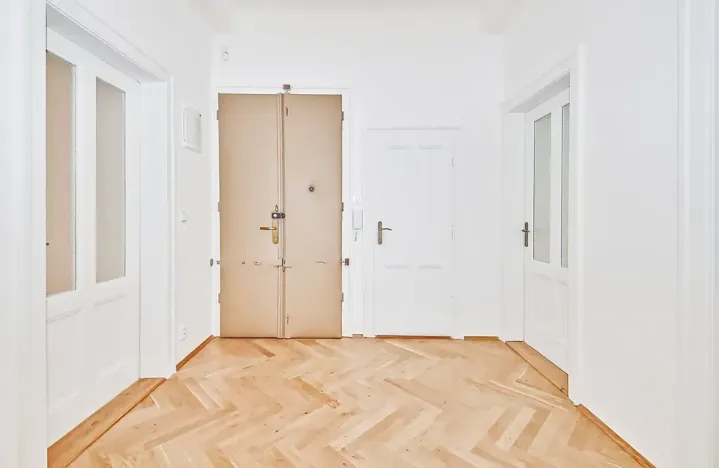 Pronájem bytu 3+1, Praha - Malá Strana, Karmelitská, 95 m2