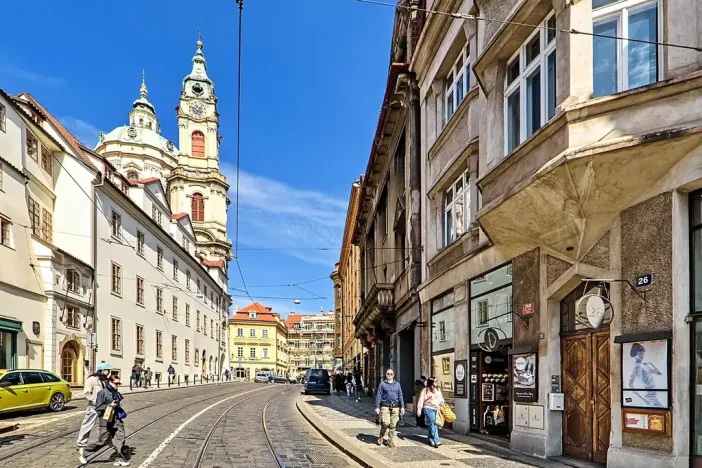 Pronájem bytu 3+1, Praha - Malá Strana, Karmelitská, 95 m2