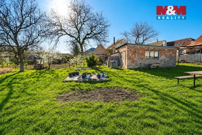 Prodej zahrady, Okříšky, 748 m2