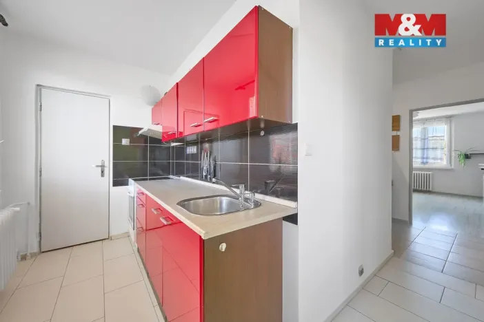 Prodej bytu 3+1, Broumov - Olivětín, Dukelská, 53 m2