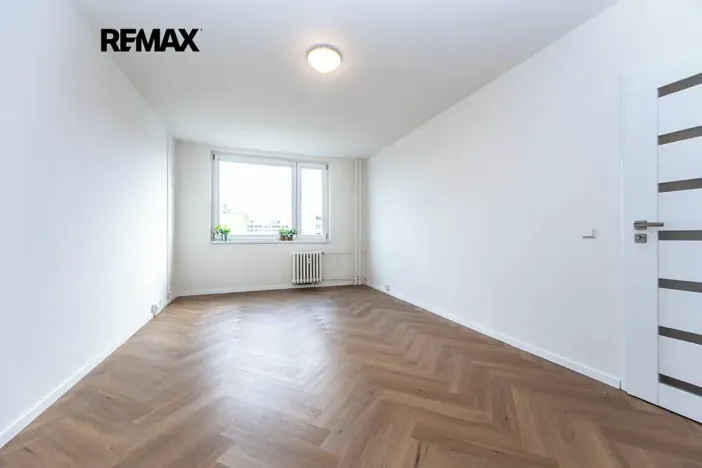 Pronájem bytu 2+kk, Praha - Řepy, Makovského, 45 m2
