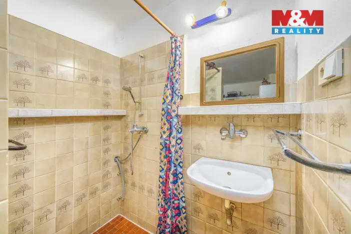 Prodej rodinného domu, Okřesaneč, 105 m2