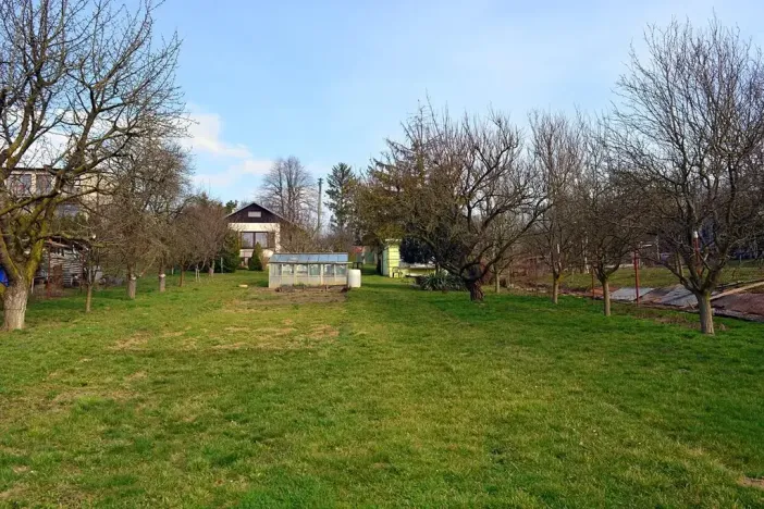 Pronájem chaty, Otrokovice, Hložkova, 17 m2