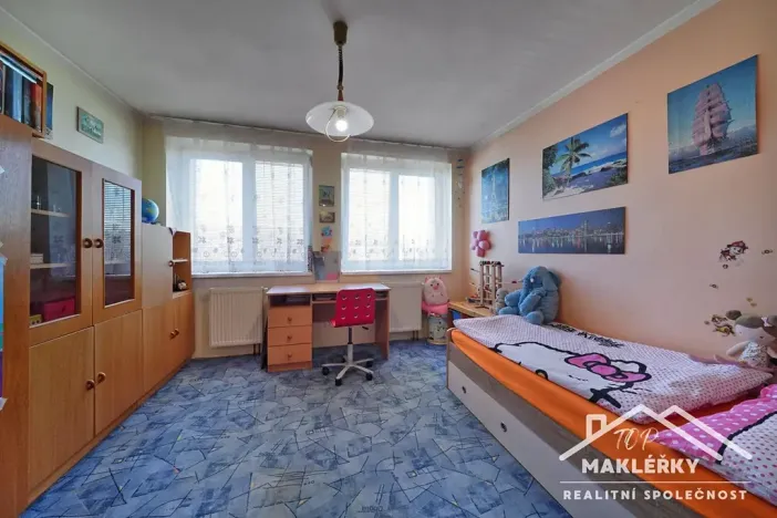 Prodej rodinného domu, Zásmuky, Sladkovského, 186 m2