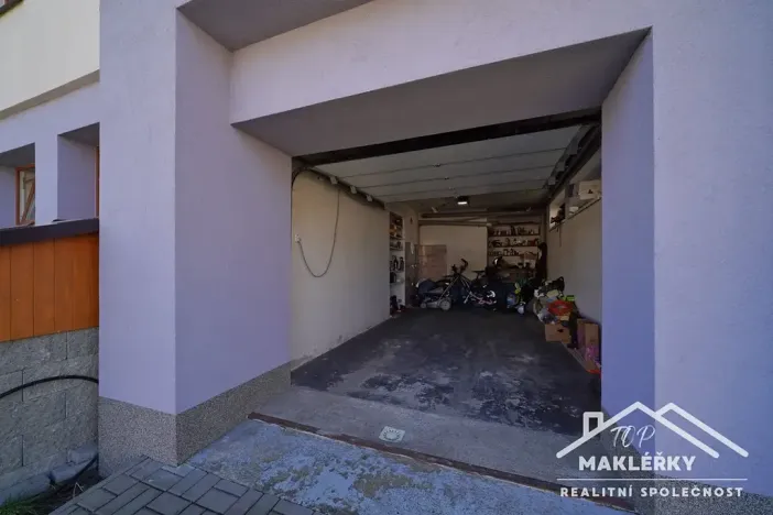 Prodej rodinného domu, Zásmuky, Sladkovského, 186 m2