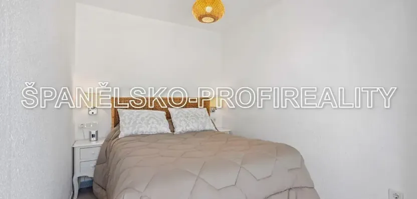 Prodej bytu 3+kk, Alicante, Španělsko, 63 m2