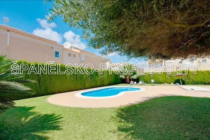 Prodej rodinného domu, Torrevieja, Španělsko, 75 m2