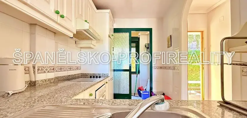 Prodej rodinného domu, Alicante, Španělsko, 83 m2