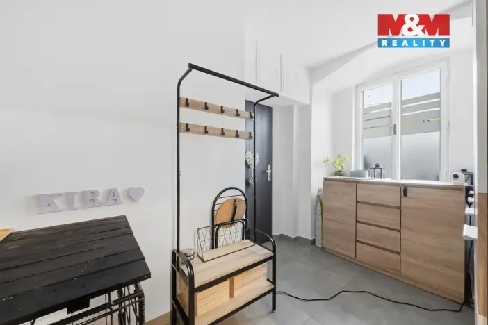 Prodej bytu 3+1, Jaroměř - Jakubské Předměstí, Palackého, 83 m2