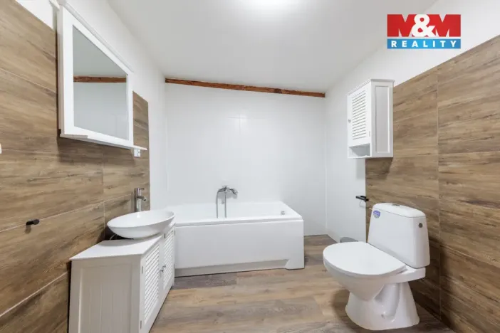 Prodej činžovního domu, Hroznětín, Mlýnská, 327 m2