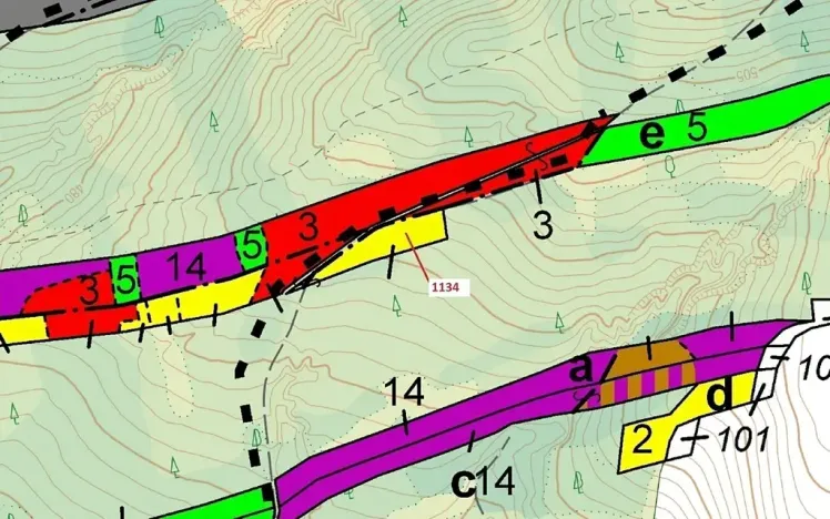 Dražba lesa, Jesenice, 1636 m2