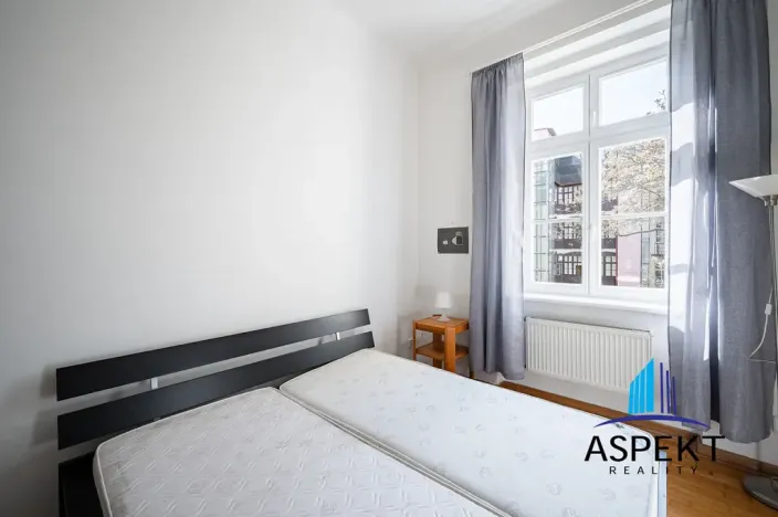 Pronájem bytu 3+1, Praha - Nové Město, Tyršova, 100 m2