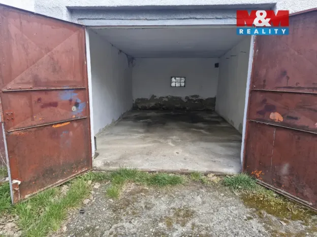 Prodej garáže, Chomutov, Zadní Vinohrady, 22 m2
