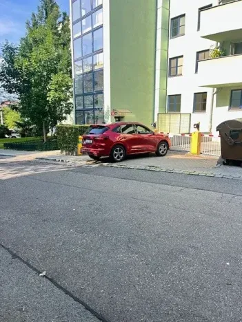 Pronájem garážového stání, Praha - Břevnov, 8. listopadu, 14 m2