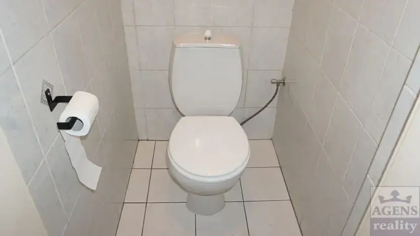 Pronájem kanceláře, Praha - Nové Město, Fügnerovo náměstí, 85 m2