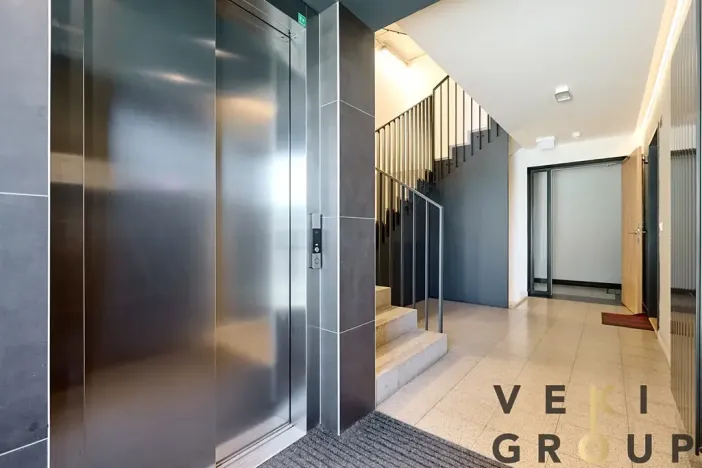 Prodej bytu 2+kk, Praha - Libeň, Novovysočanská, 53 m2