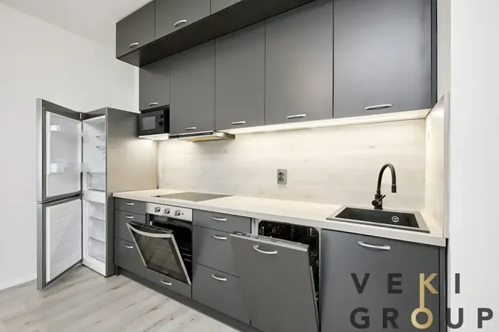 Prodej bytu 2+kk, Praha - Libeň, Novovysočanská, 53 m2