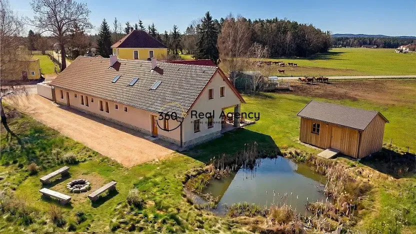 Prodej ubytování, Hranice, 346 m2