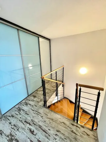 Pronájem bytu 4+kk, Praha - Kbely, Pod Nouzovem, 114 m2