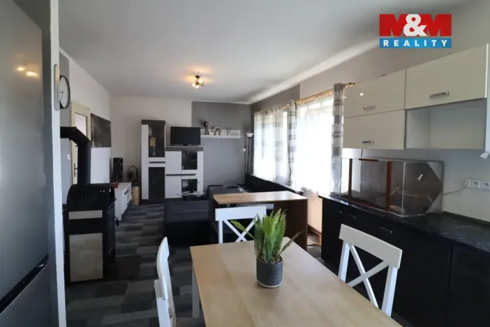 Prodej rodinného domu, Peruc - Hřivčice, 155 m2