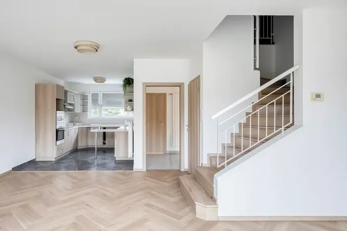 Prodej rodinného domu, Bašť, Kostelecká, 145 m2