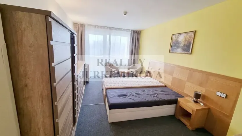 Pronájem bytu 1+kk, Frymburk, 30 m2