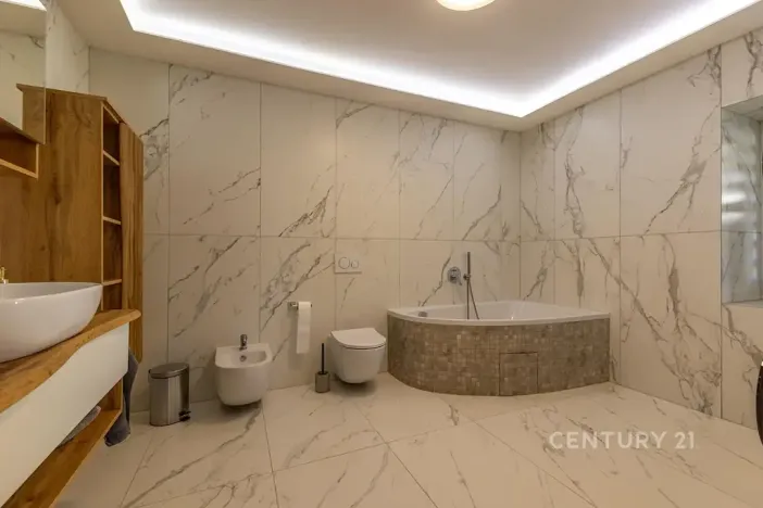 Prodej rodinného domu, Vojkovice, 180 m2