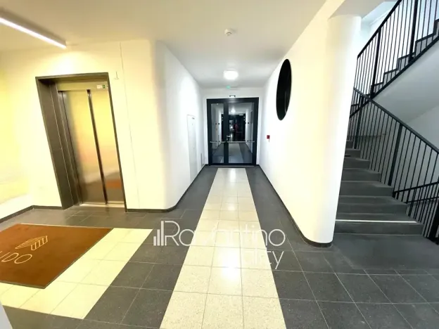 Pronájem bytu 1+kk, Brno, Spolková, 38 m2