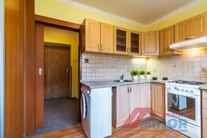 Pronájem bytu 1+1, Slaný, Rabasova, 28 m2