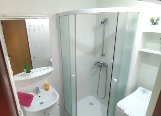 Prodej bytu 2+1, Praha - Strašnice, Ke Strašnické, 39 m2