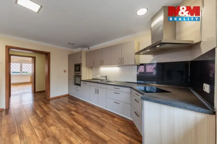 Prodej rodinného domu, Lomnice, Kraslická, 166 m2