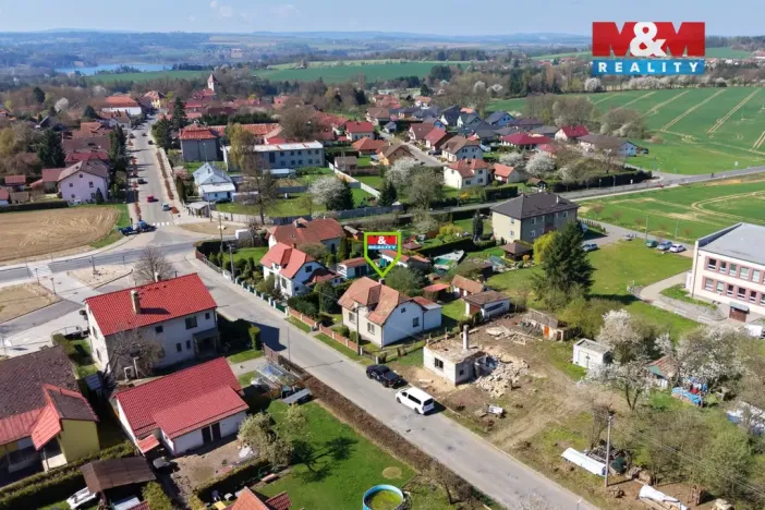 Prodej rodinného domu, Hněvkovice, 120 m2