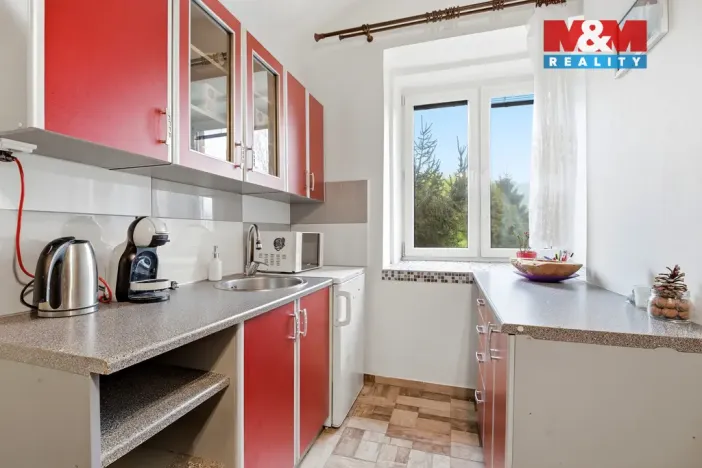 Prodej bytu 2+1, Velké Březno, Děčínská, 43 m2