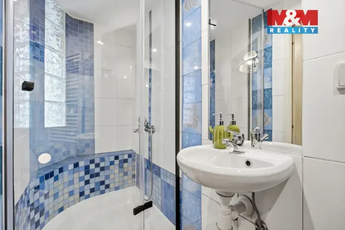 Prodej bytu 2+1, Velké Březno, Děčínská, 43 m2