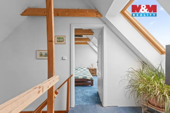 Prodej rodinného domu, Jarpice, 380 m2