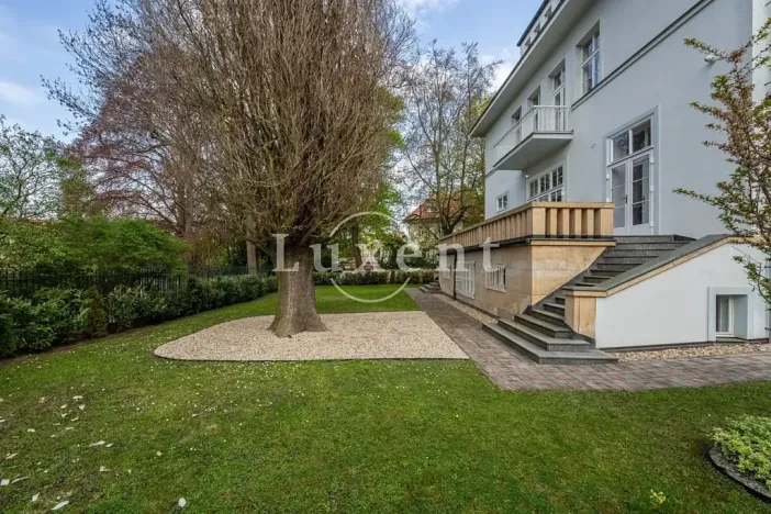 Prodej vily, Praha - Bubeneč, Heineho, 726 m2