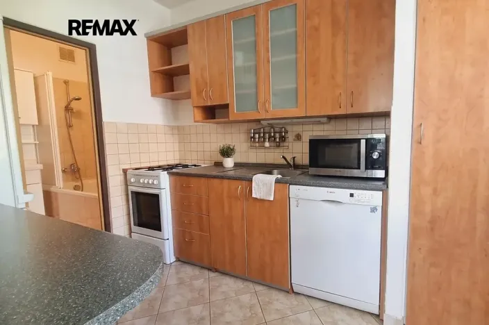 Prodej bytu 3+1, Brno, Loosova, 65 m2