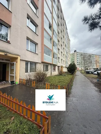 Pronájem bytu 1+1, Krupka, Karla Čapka, 35 m2