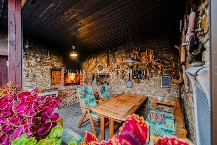 Prodej chalupy, Ledečko, 257 m2