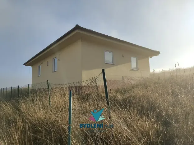 Prodej rodinného domu, Modlany, 150 m2