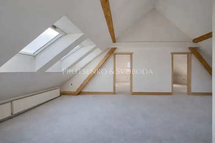 Prodej kanceláře, Mělník, Českolipská, 418 m2