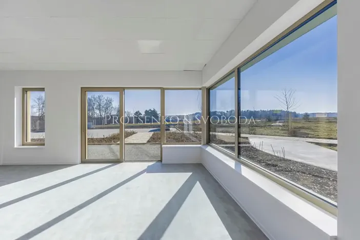 Pronájem kanceláře, Velká Bíteš, 937 m2