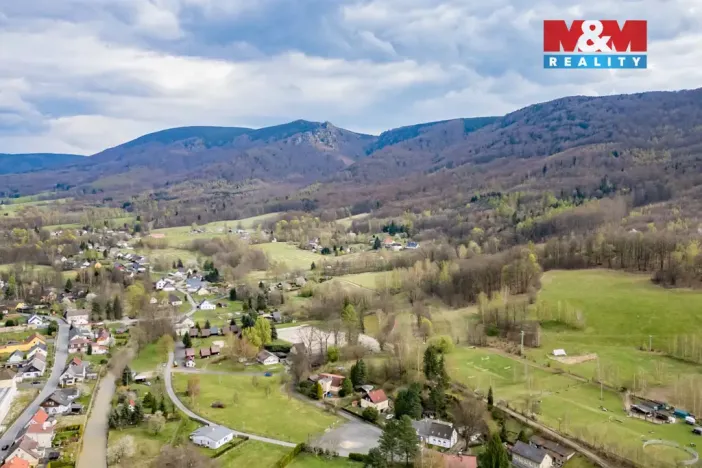 Prodej rodinného domu, Hejnice, P. Bezruče, 200 m2