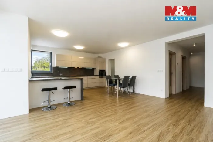 Prodej rodinného domu, Rohovládova Bělá, 287 m2